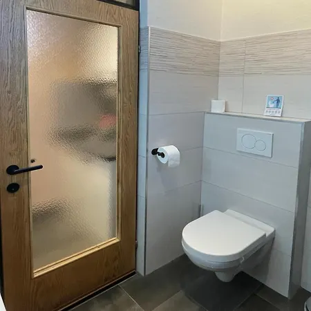 Appartamento Roses Prijeten Apartma Za Dve Osebi Mengeš